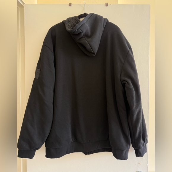Black Zip Up Sweater with Ribbed Cuffs - Picture 6 of 6
